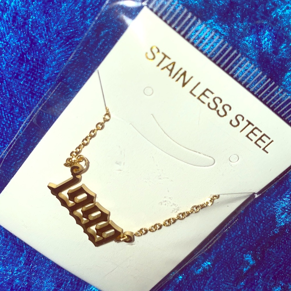 “1999” necklace